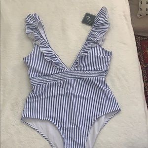 ZAFUL Striped One Piece Swimsuit